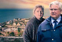 Holding: un delicioso noir de pueblo Conleth Hill y Siobhán McSweeney, dos de los protagonistas principales de la serie británico-irlandesa Holding